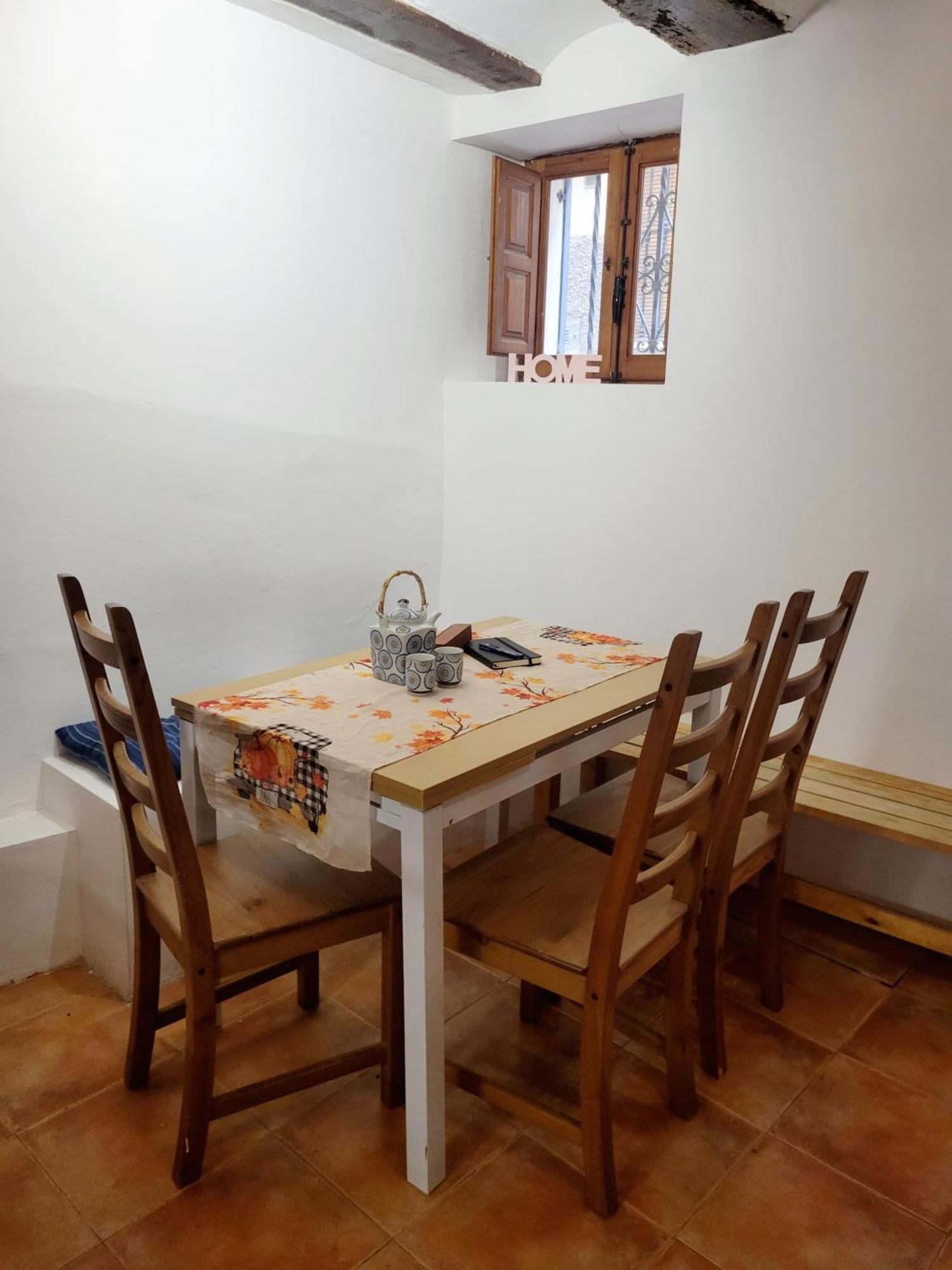 Vila La Casita De Las Hadas Biar Exteriér fotografie